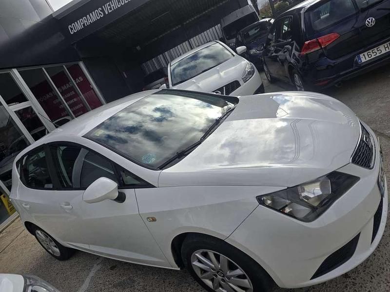 Usado Seat Ibiza Reference 90 CV (66 kW) 2016 Blanco Utilitario