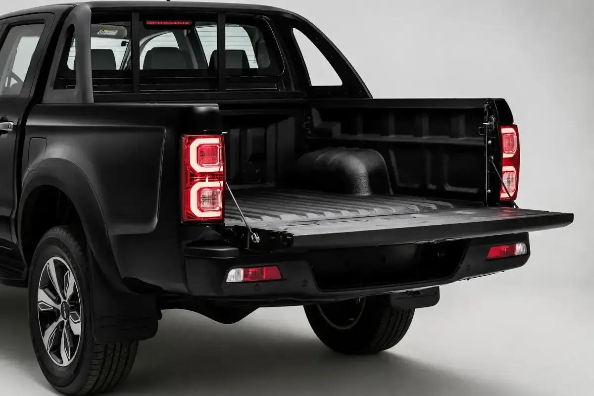 Usado EVO Cross 4 136 CV (100 kW) 2026 Negro Pickup/Camioneta
