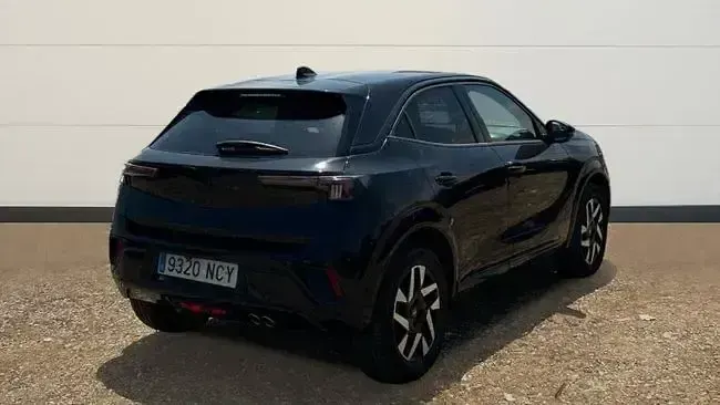 Usado Opel Mokka 136 CV (100 kW) 2025 Negro SUV