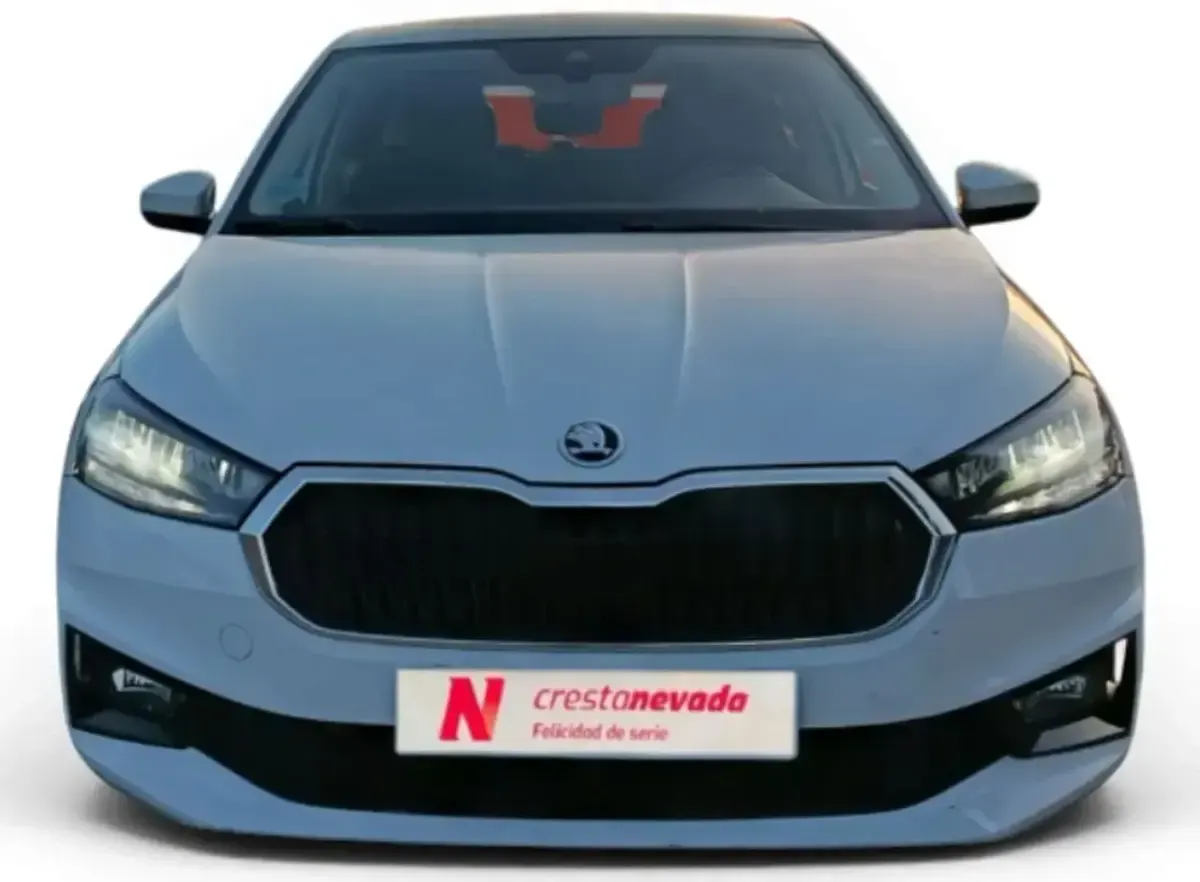 Usado Skoda Fabia Selection 80 CV (58 kW) 2024 Blanco Utilitario