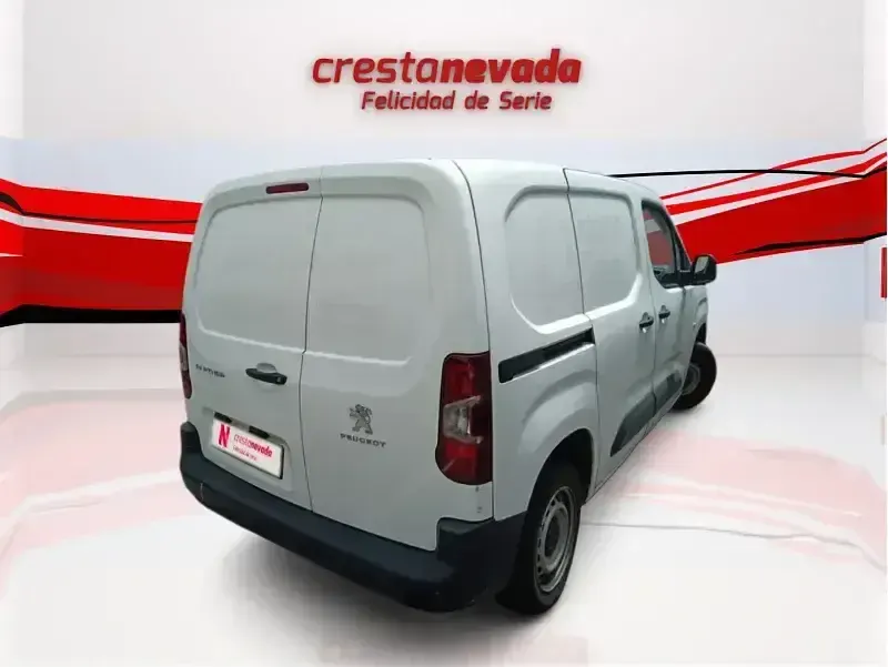 Usado Peugeot Partner Premium 98 CV (72 kW) 2021 Blanco Monovolumen