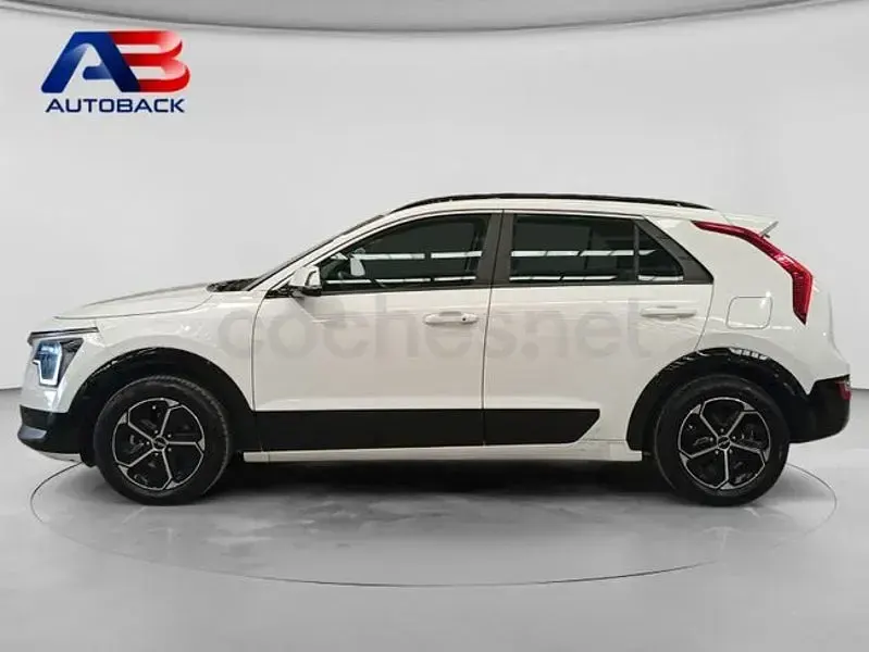 Usado Kia Niro 141 CV (103 kW) 2023 Blanco SUV