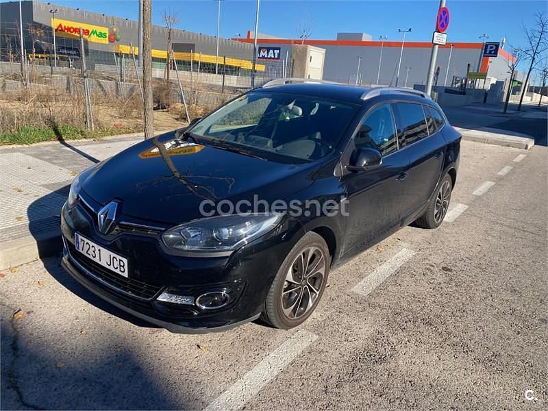Usado Renault Mégane GrandTour Bose Edition 130 CV (95 kW) 2015 Negro Familiar