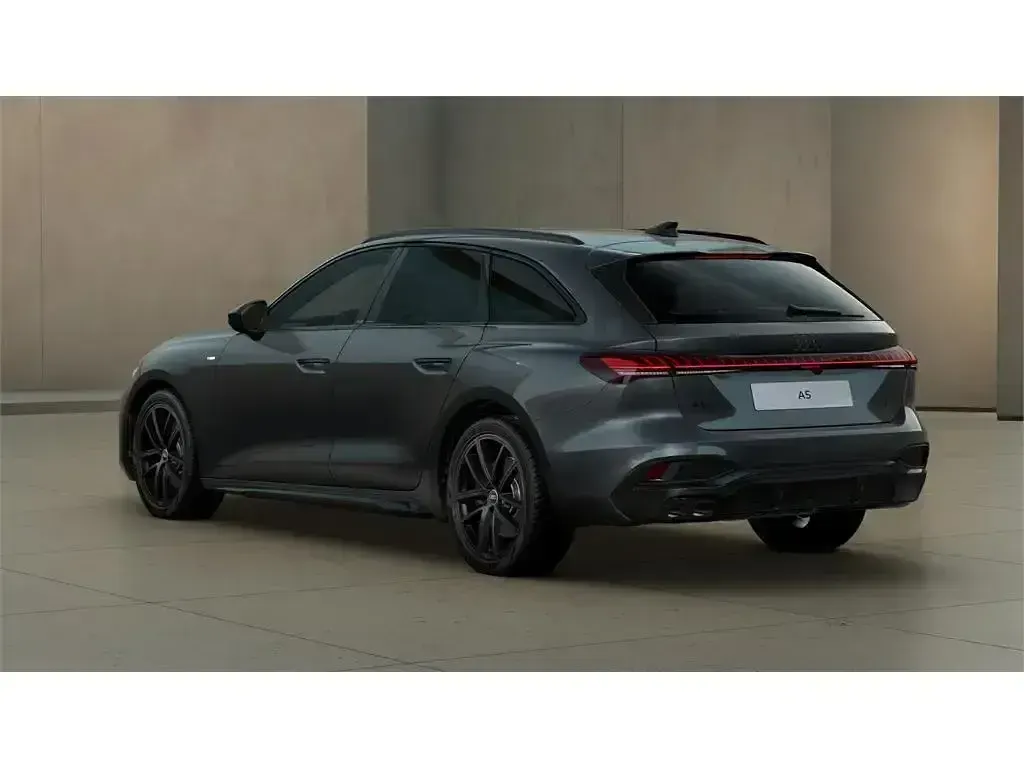 Nuevo Audi A5 Comfort 204 CV (150 kW) 2026 Gris Familiar