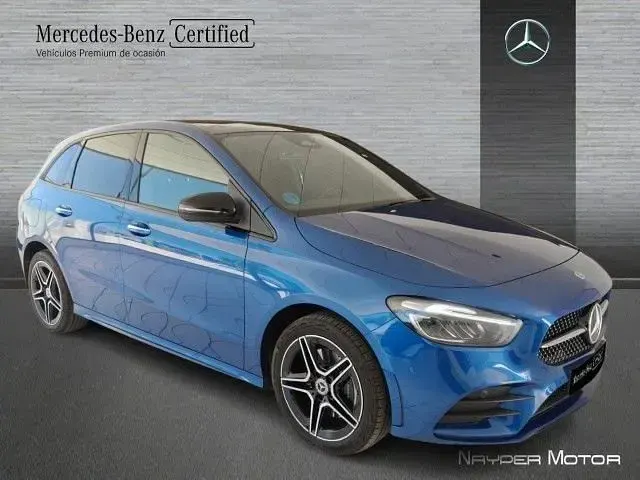 Usado Mercedes B250e 218 CV (160 kW) 2025 Azul espectral Utilitario