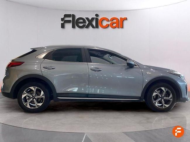 Usado Kia XCeed 120 CV (88 kW) 2023 Gris SUV