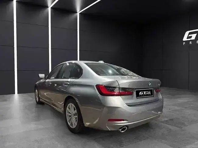 Usado BMW 320e 204 CV (150 kW) 2024 Gris / plata Berlina