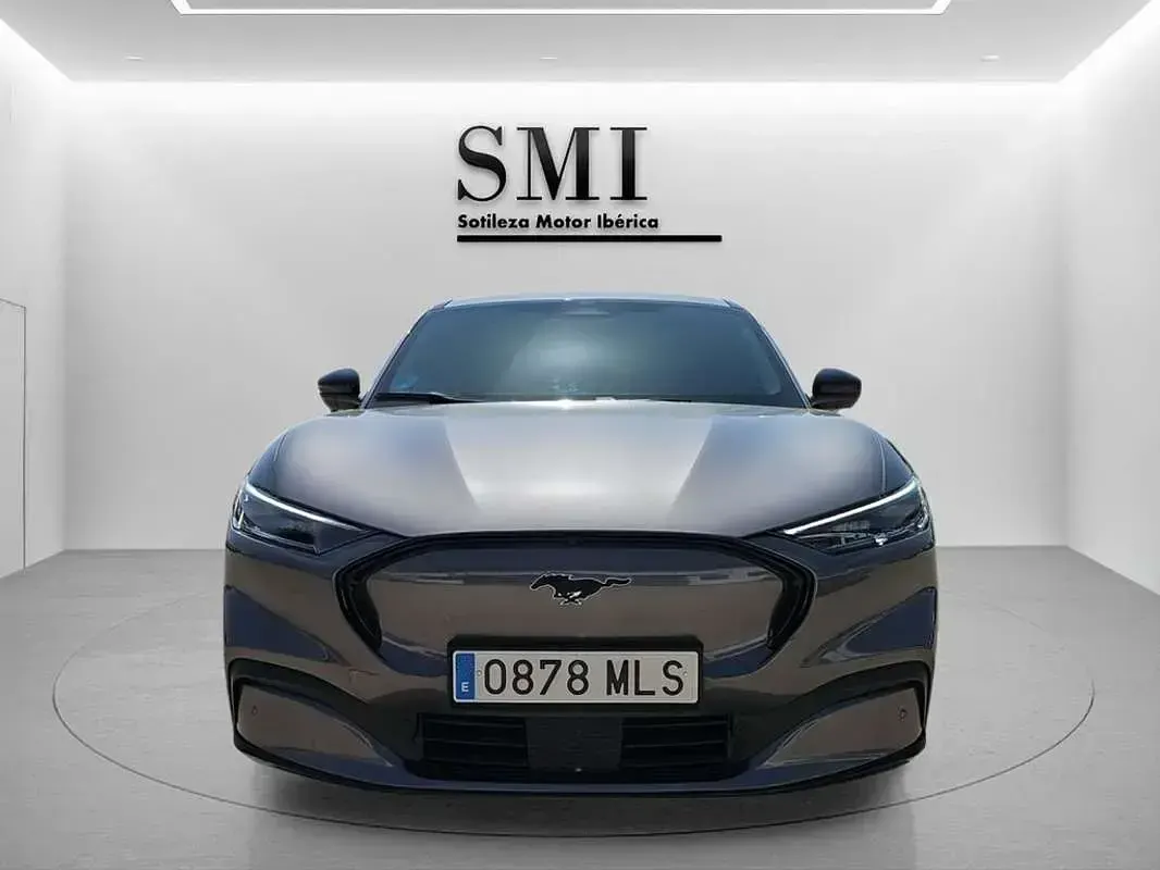 Usado Ford Mustang Mach-E 197 kW (269 CV) 2023 Gris SUV
