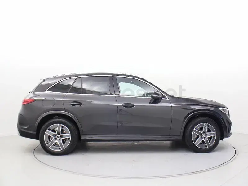 Usado Mercedes GLC300de 333 CV (244 kW) 2026 Gris / plata SUV