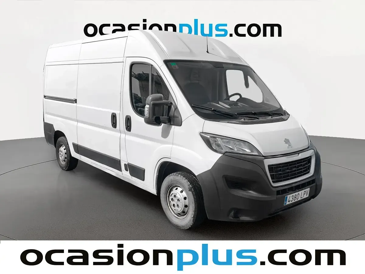 Usado Peugeot Boxer S 140 CV (102 kW) 2021 Blanco Van
