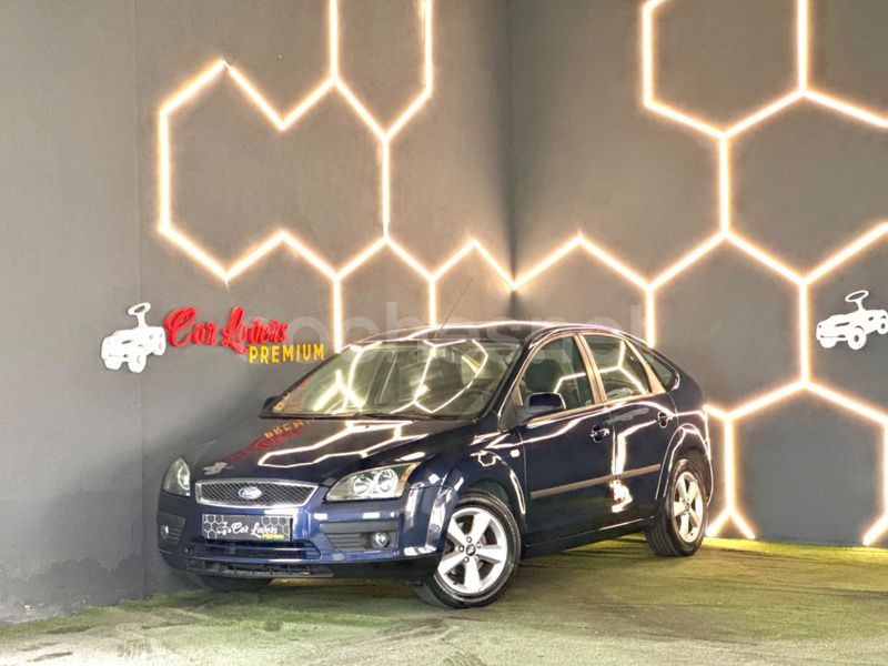 Azul Usado 2005 Ford Focus Trend Berlina | 5000 € (Precio justo) - Imagen 1/4