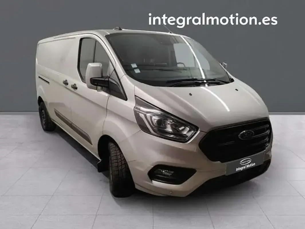 Usado Ford Transit Custom Trend 131 CV (96 kW) 2021 Gris Van