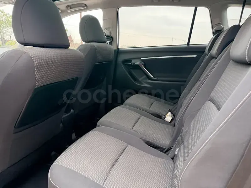Käytetty Toyota Verso Advance 112 HP (82 kW) 2014 Peessi Tila-auto