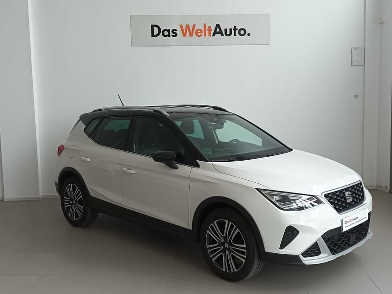 Blanco Usado 2024 Seat Arona FR SUV | 20.250 € (Un poco caro) - Imagen 1/4