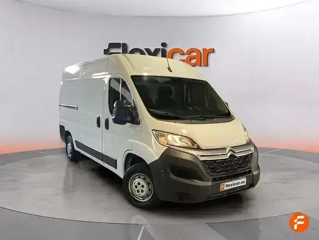 Usado Citroën Jumper 140 CV (102 kW) 2024 Blanco Monovolumen