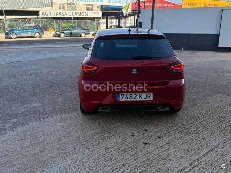 Usado Seat Ibiza FR 115 CV (84 kW) 2018 Rojo Berlina