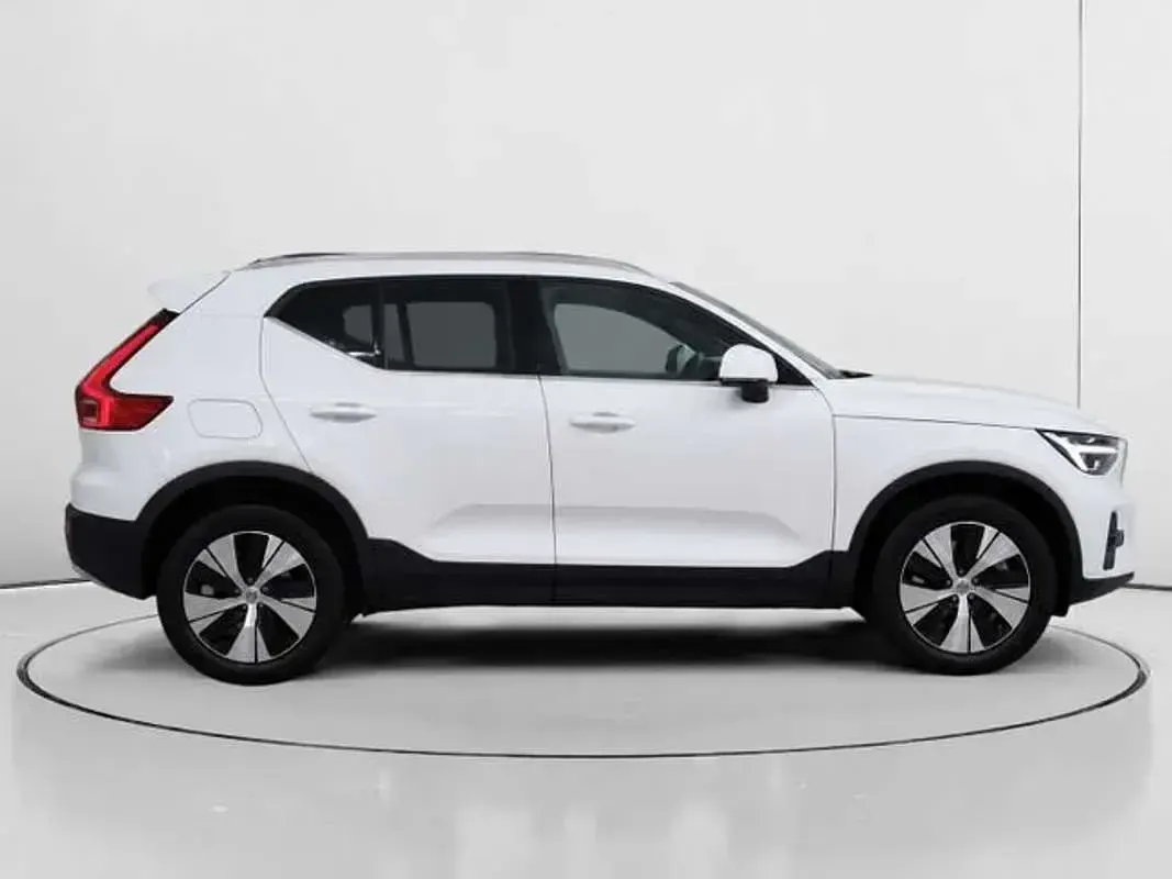 Usado Volvo XC40 Plus 262 CV (192 kW) 2023 Blanco SUV