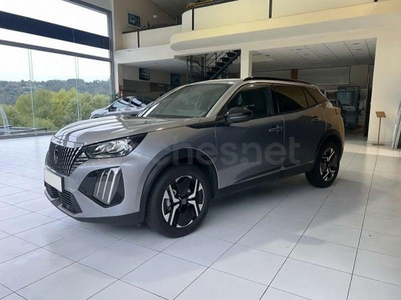 Usado Peugeot 2008 Allure 100 CV (73 kW) 2025 Gris / plata SUV