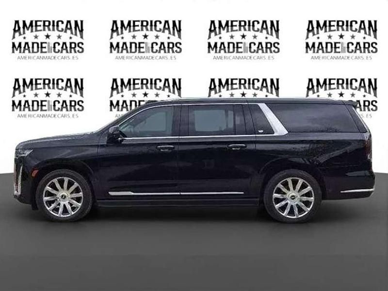 Usado Cadillac Escalade 426 CV (313 kW) 2024 Negro SUV
