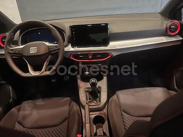 Nuevo Seat Ibiza FR 115 CV (84 kW) 2025 Gris / plata Berlina