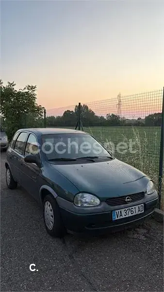Usado Opel Corsa Swing 60 CV (44 kW) 1997 Verde Utilitario