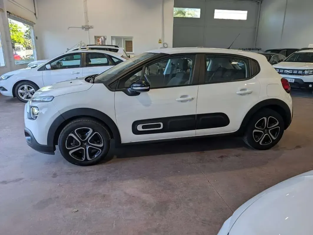 Usado Citroën C3 Feel 99 CV (72 kW) 2021 Blanco Utilitario