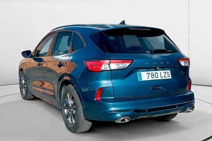 Usado Ford Kuga ST-Line 150 CV (110 kW) 2022 SUV