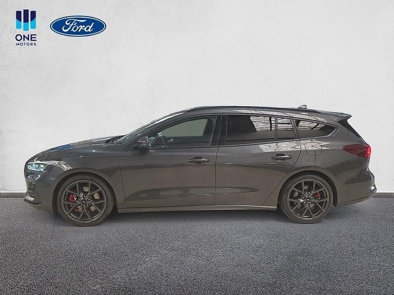 Usado Ford Focus ST 280 CV (205 kW) 2025 Gris magnetic (metalizado)