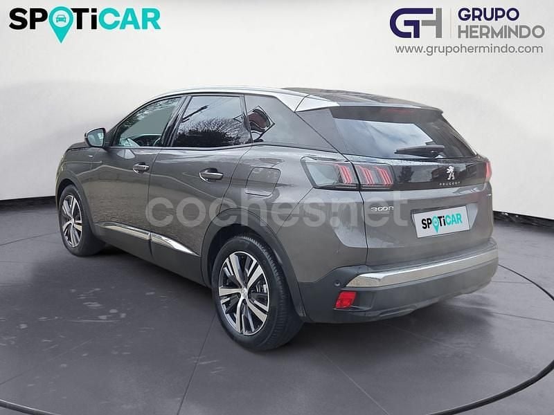 Usado Peugeot 3008 Allure 225 CV (165 kW) 2023 Gris / plata SUV