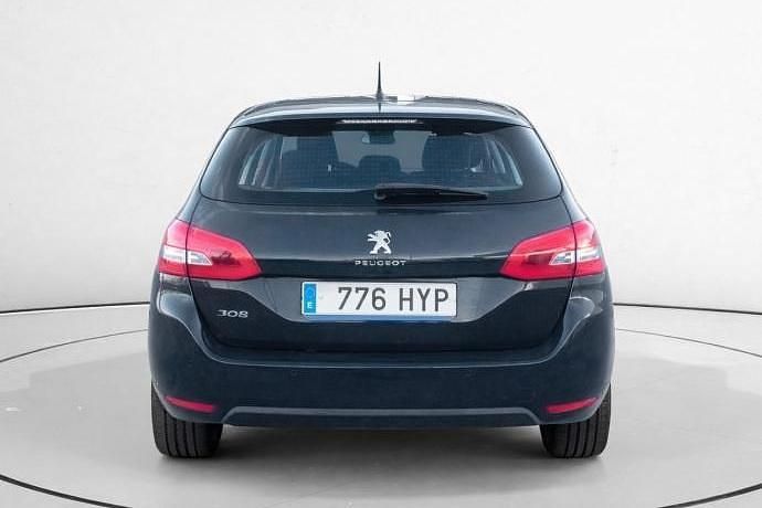 Usado Peugeot 308 Active 131 CV (96 kW) 2014