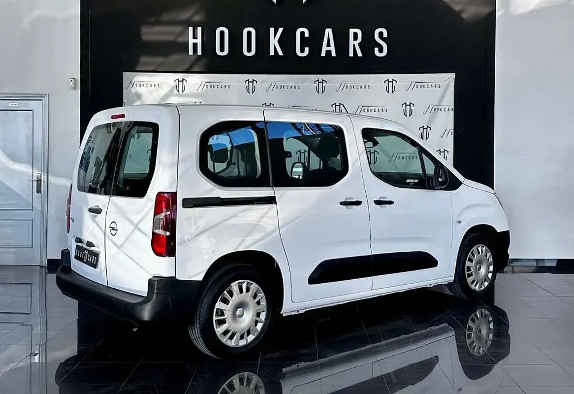 Usado Opel Combo Life Edition 102 CV (75 kW) 2020 Blanco Monovolumen