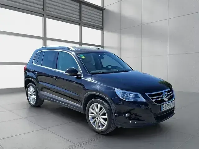 Usado VW Tiguan 140 CV (102 kW) 2007 Negro SUV