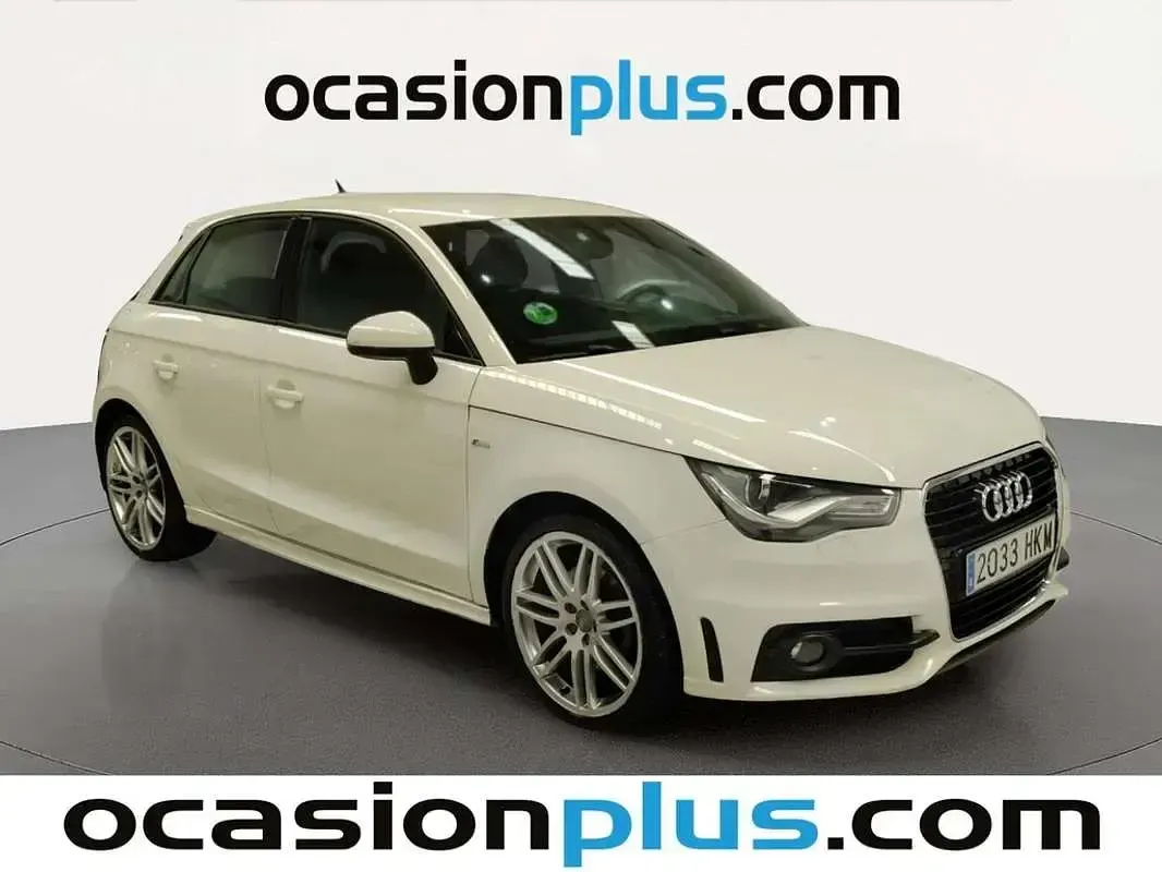Usado Audi A1 Sportback Ambition 122 CV (89 kW) 2012 Blanco Utilitario