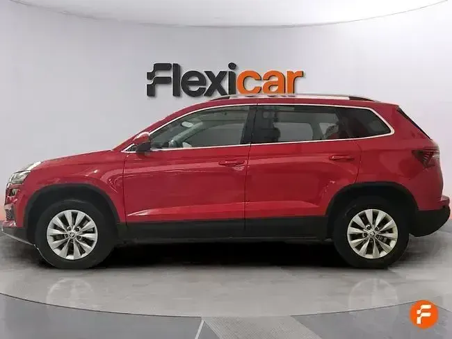 Usado Skoda Karoq Selection 150 CV (110 kW) 2024 Rojo SUV