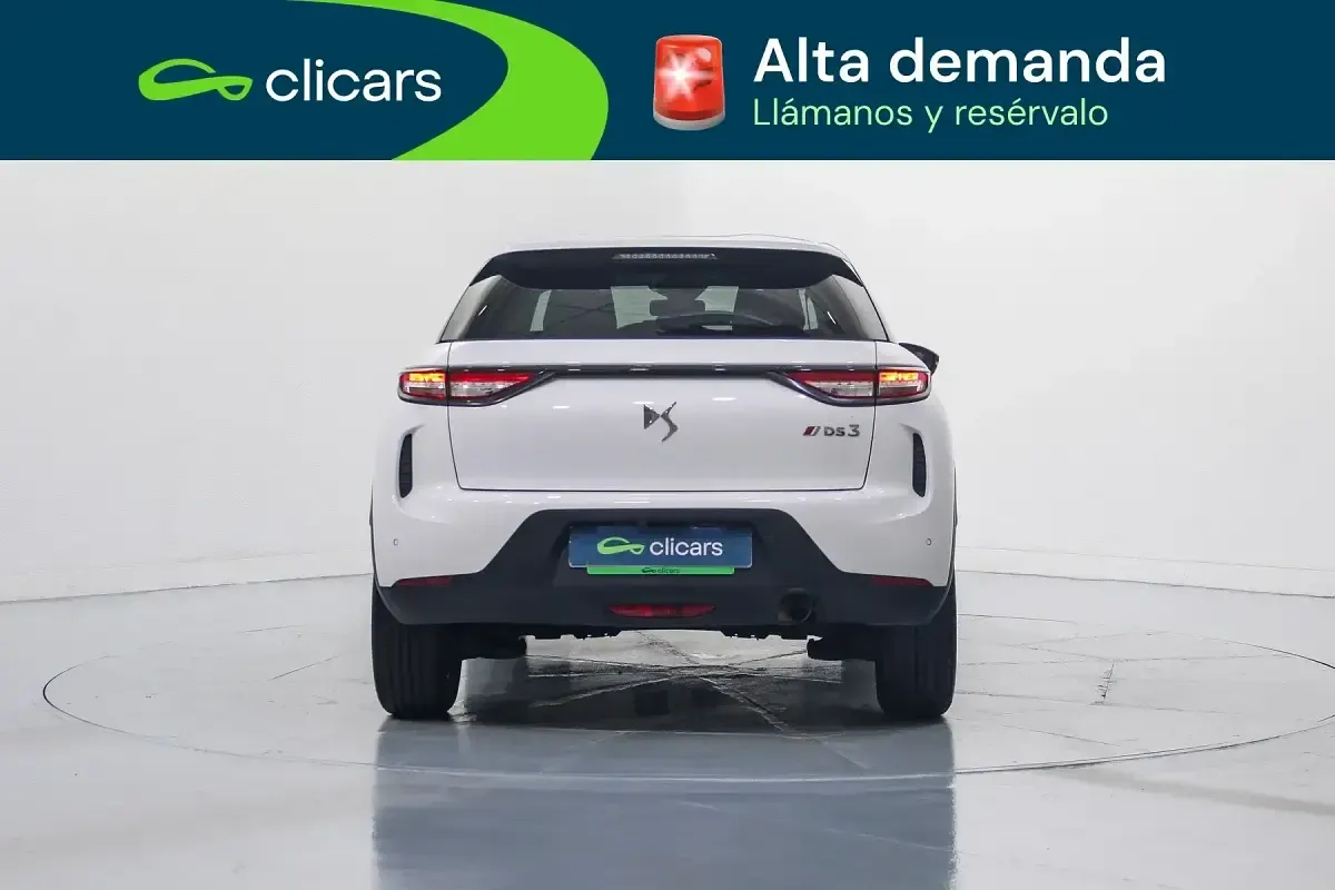 Usado DS Automobiles DS3 Crossback Performance 100 CV (73 kW) 2021 Blanco SUV
