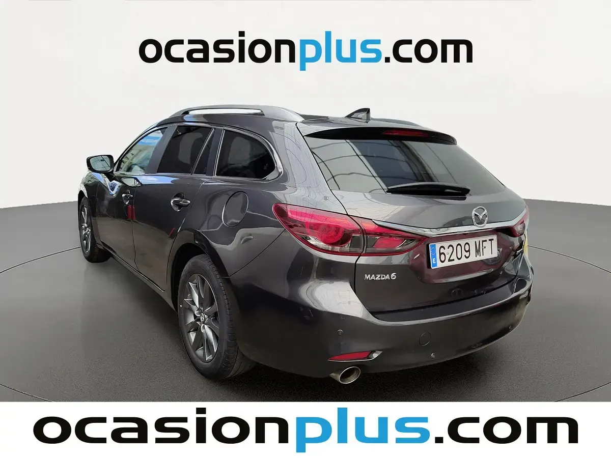 Usado Mazda 6 Center-Line 165 CV (121 kW) 2023 Gris Familiar