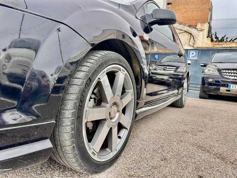 Usado Ford Focus Trend 100 CV (73 kW) 2007 Negro Berlina