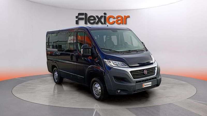 Usado Fiat Ducato 150 CV (110 kW) 2018 Azul Van