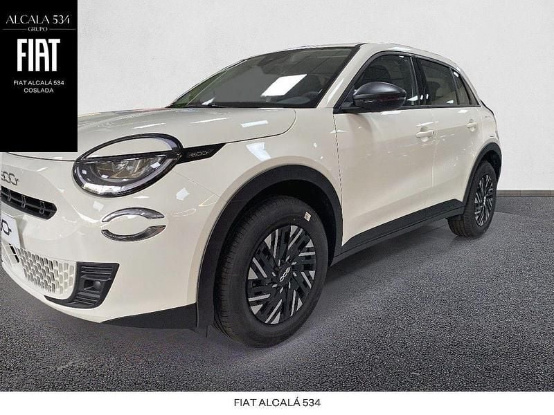 Blanco Nuevo 2025 Fiat 600 | 21.300 € (Super precio) - Imagen 1/4