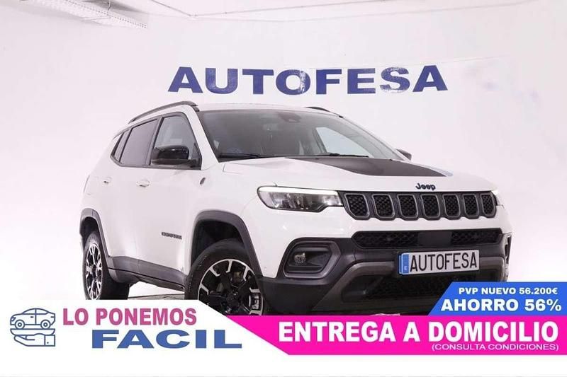 Usado Jeep Compass Trailhawk 239 CV (175 kW) 2024 Blanco SUV