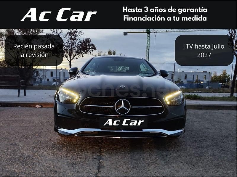 Usado Mercedes E220 194 CV (142 kW) 2021 Negro Coupe