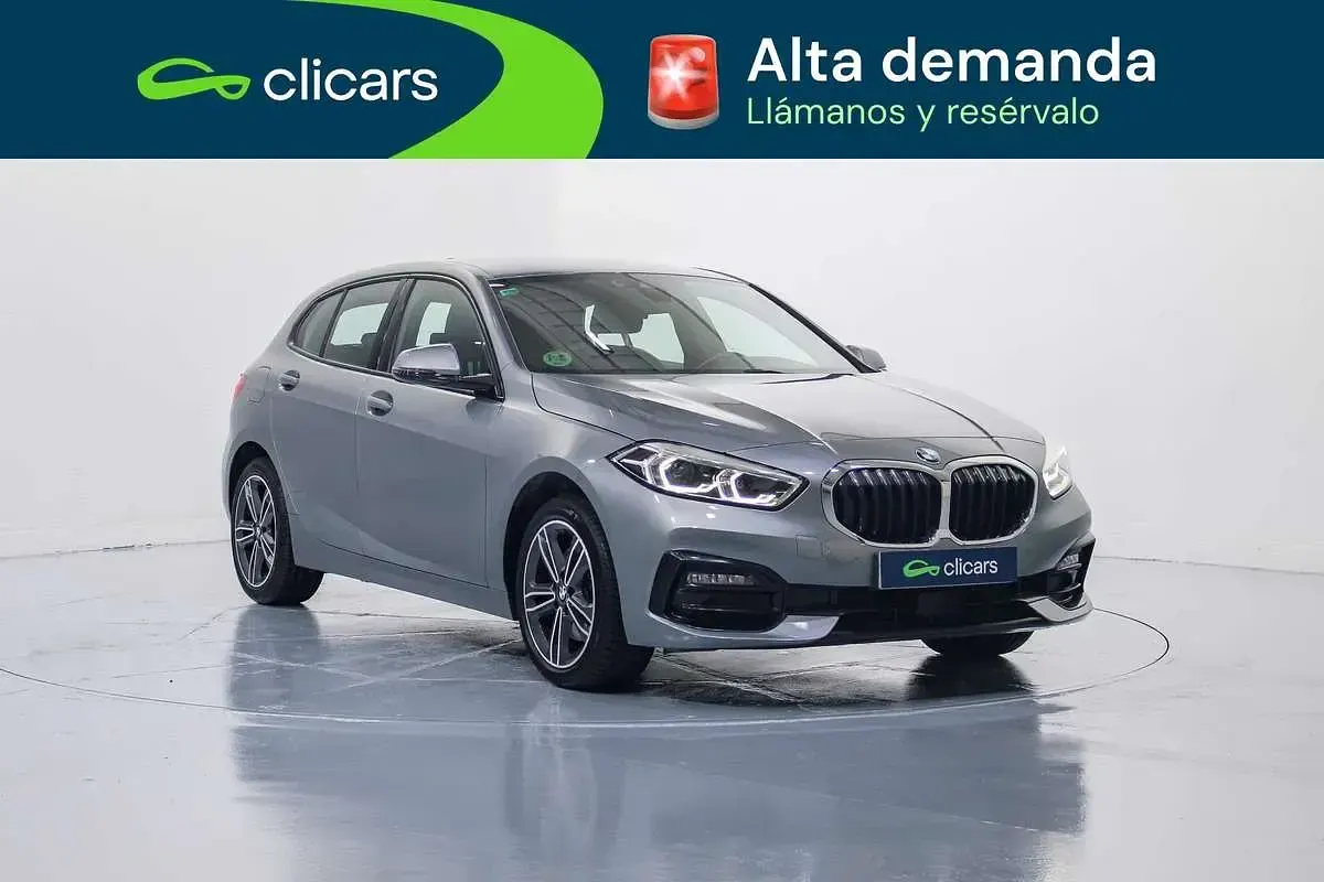 Occasion BMW 118 Sport Line 136 PK (100 kW) 2023 Zilver Hatchback