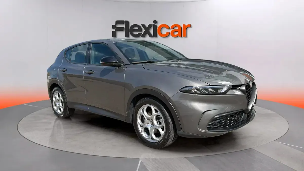 Usado Alfa Romeo Tonale Sprint 131 CV (96 kW) 2023 SUV