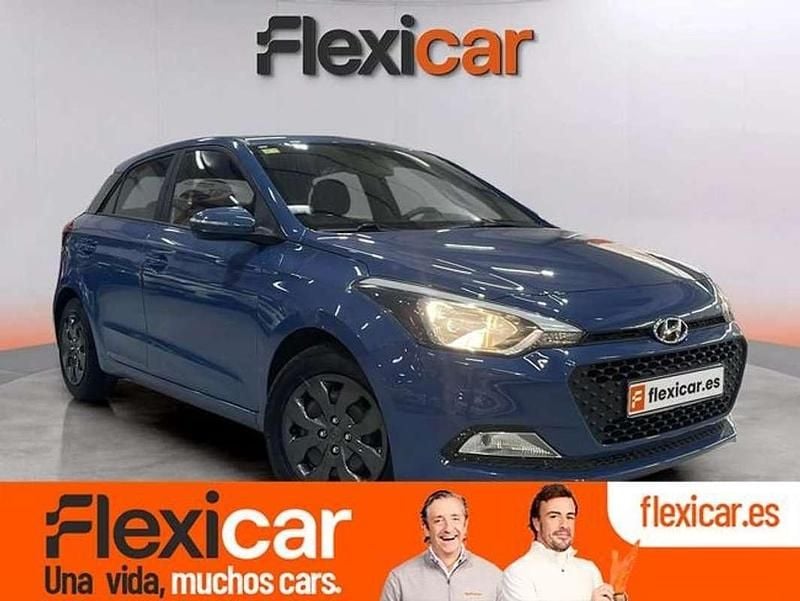 Azul Usado 2018 Hyundai i20 Utilitario | 10.490 € (Precio justo) - Imagen 1/4