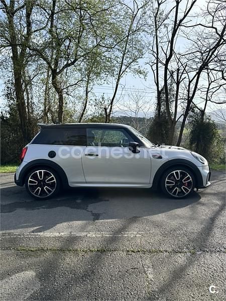 Usado Mini John Cooper Works 231 CV (169 kW) 2022 Gris / plata Utilitario