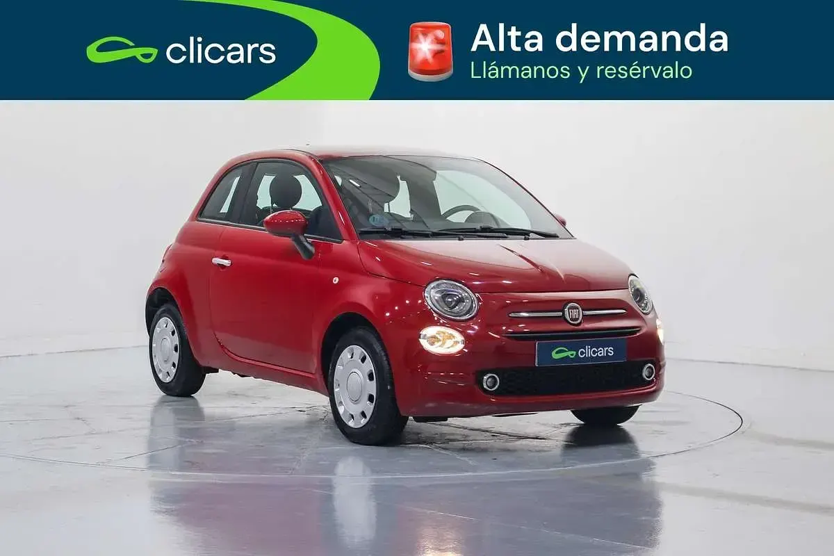Usado Fiat 500 71 CV (52 kW) 2022 Rojo Utilitario