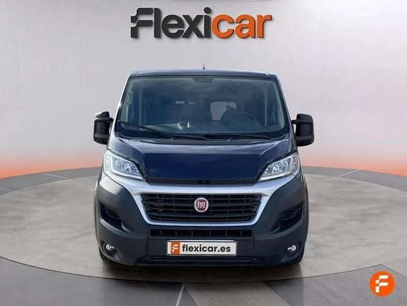 Usado Fiat Ducato 150 CV (110 kW) 2018 Azul Van