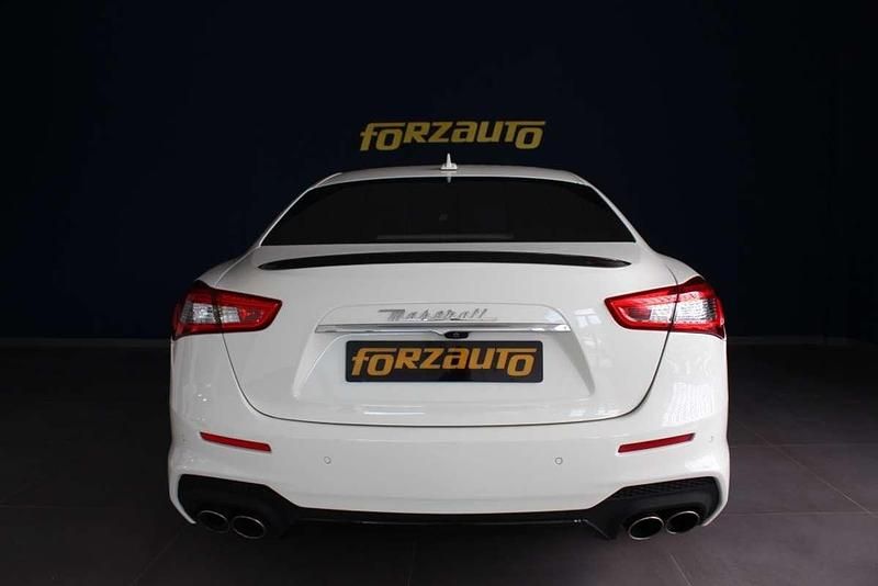 Usado Maserati 430 430 CV (316 kW) 2018 Blanco Coupe