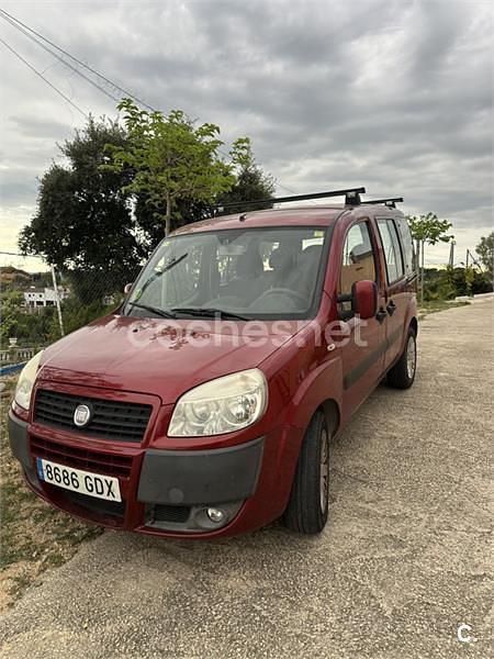 Brugt Fiat Doblò 105 HK (77 kW) 2009 Rød MPV