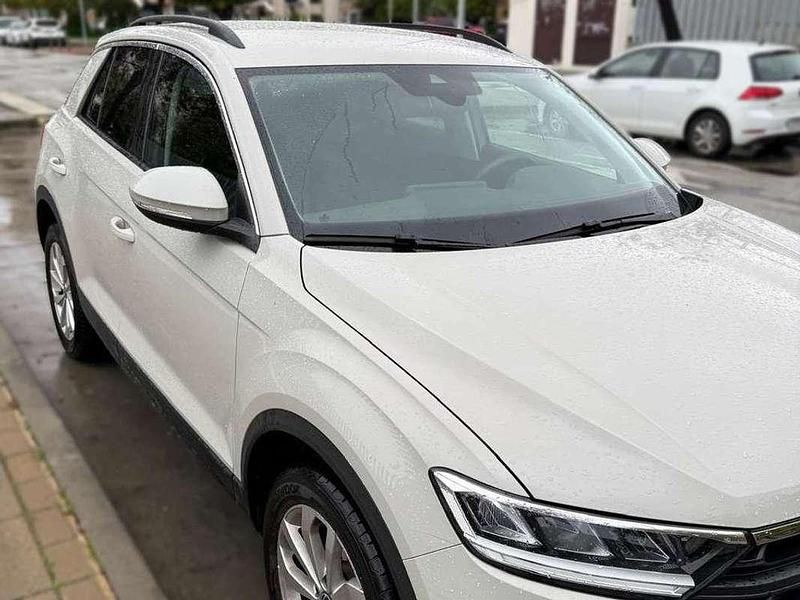 Usado VW T-Roc Edition 116 CV (85 kW) 2024 Beige SUV